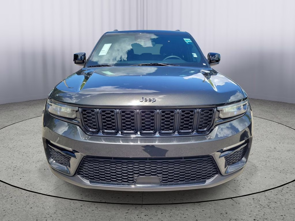 2024 Rocky Mountain Pearlcoat Jeep Grand Cherokee Limited RWD SUV