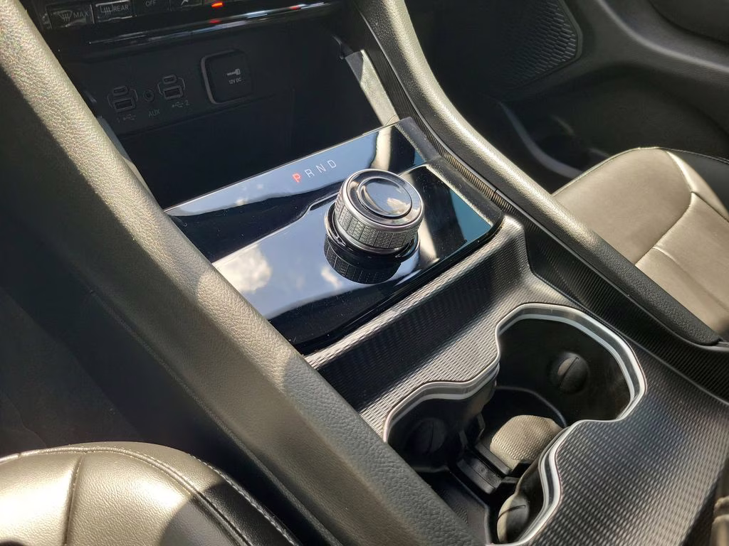 2024 Rocky Mountain Pearlcoat Jeep Grand Cherokee Limited RWD SUV