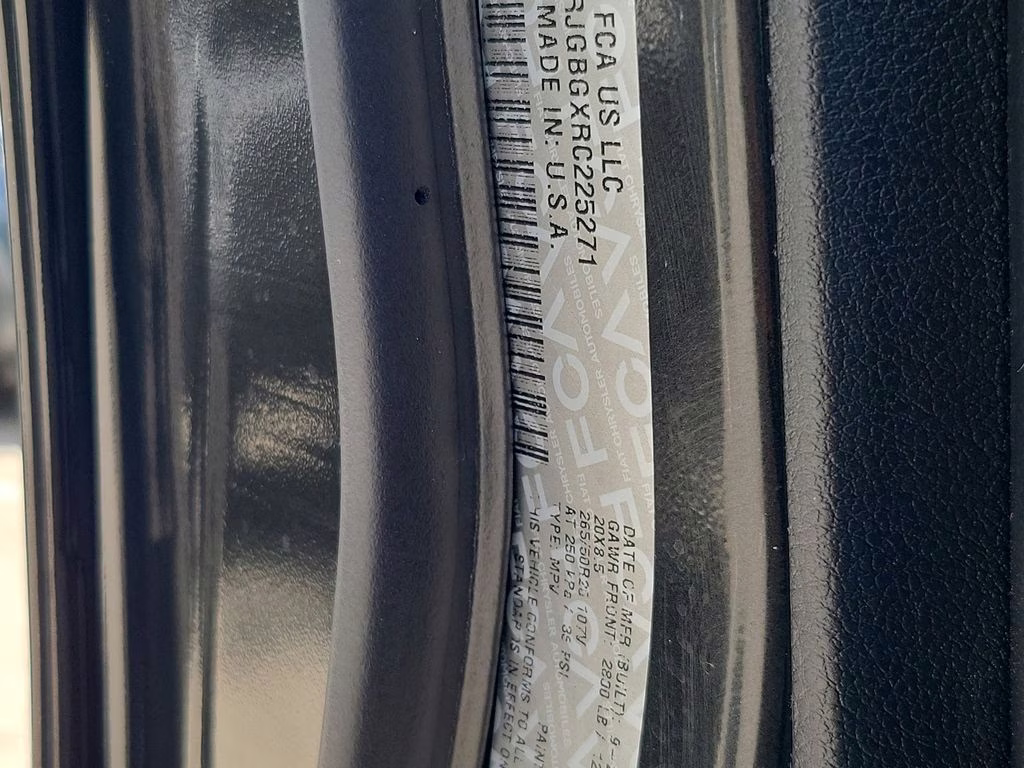 2024 Rocky Mountain Pearlcoat Jeep Grand Cherokee Limited RWD SUV