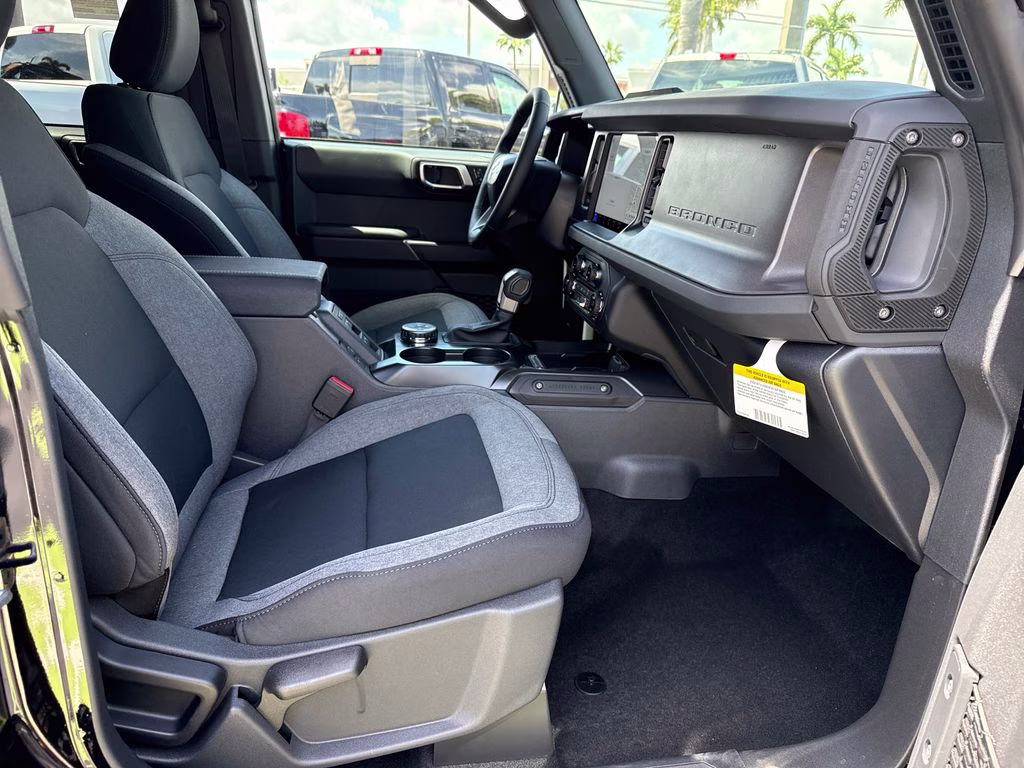 2026 Shadow Black Ford Bronco Big Bend 4X4 SUV