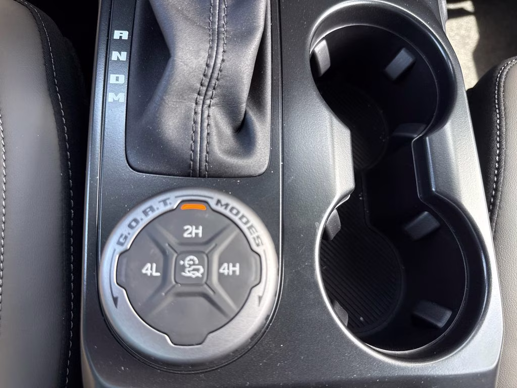 2026 Shadow Black Ford Bronco Outer Banks 4X4 SUV