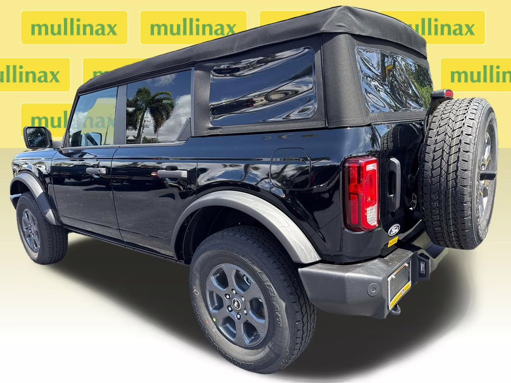 2026 Shadow Black Ford Bronco Big Bend 4X4 SUV