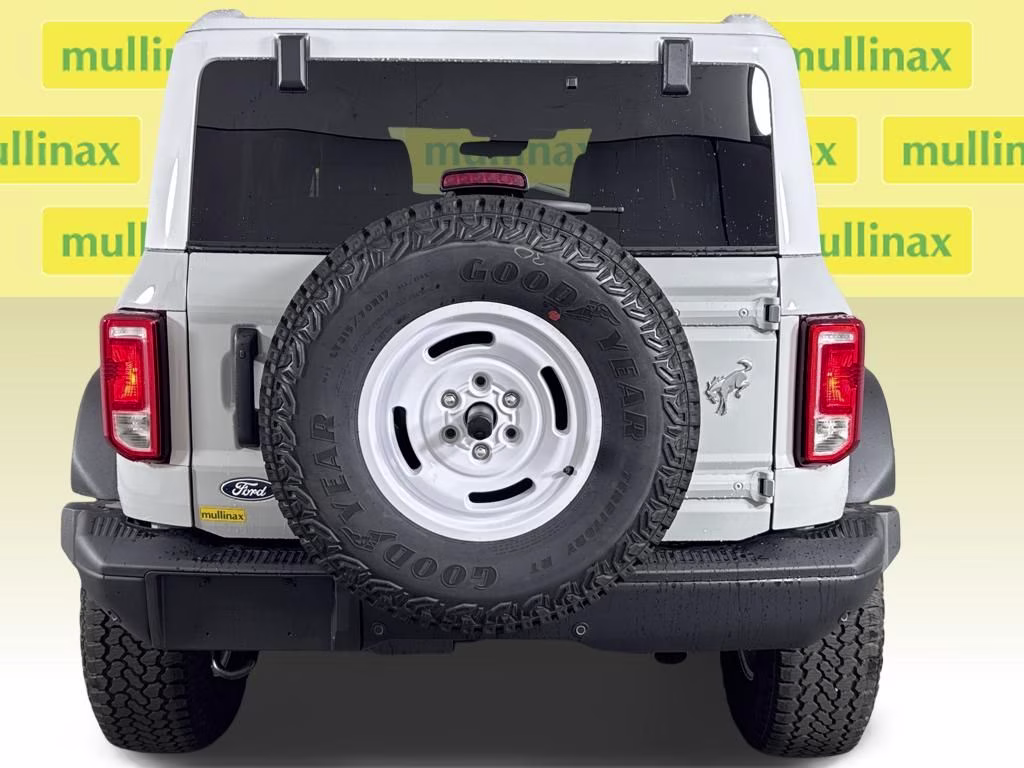 2026 Avalanche Gray Ford Bronco Heritage Edition 4X4 SUV
