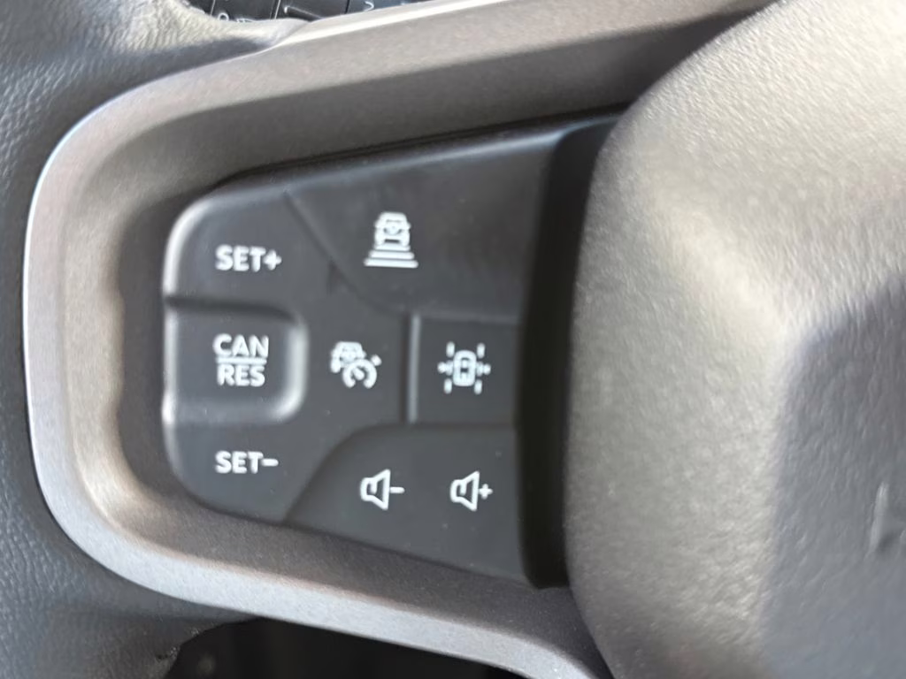 2026 Avalanche Gray Ford Bronco Badlands 4X4 SUV