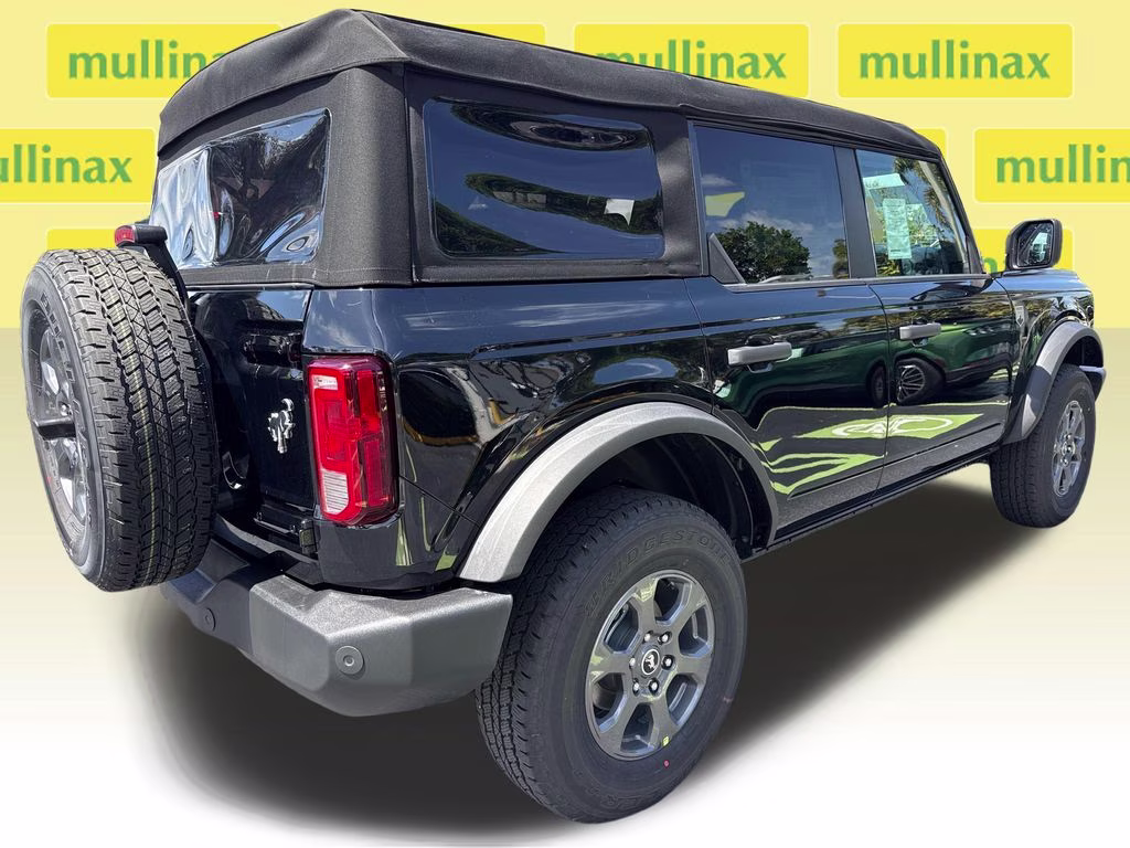 2026 Shadow Black Ford Bronco Big Bend 4X4 SUV