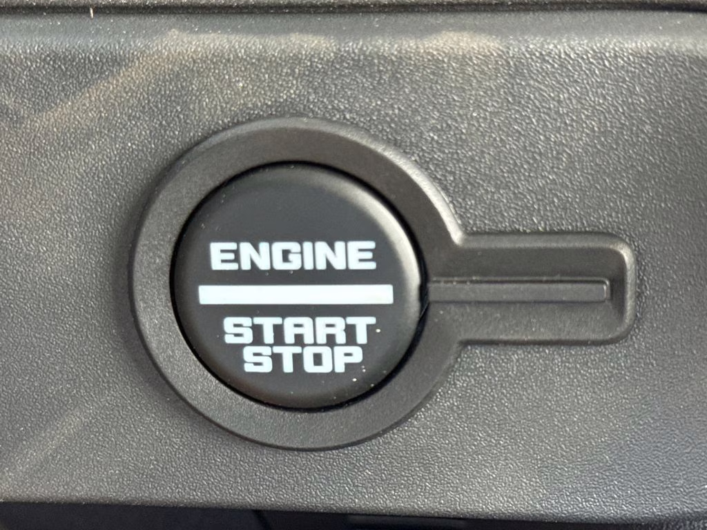 2026 Avalanche Gray Ford Bronco Badlands 4X4 SUV