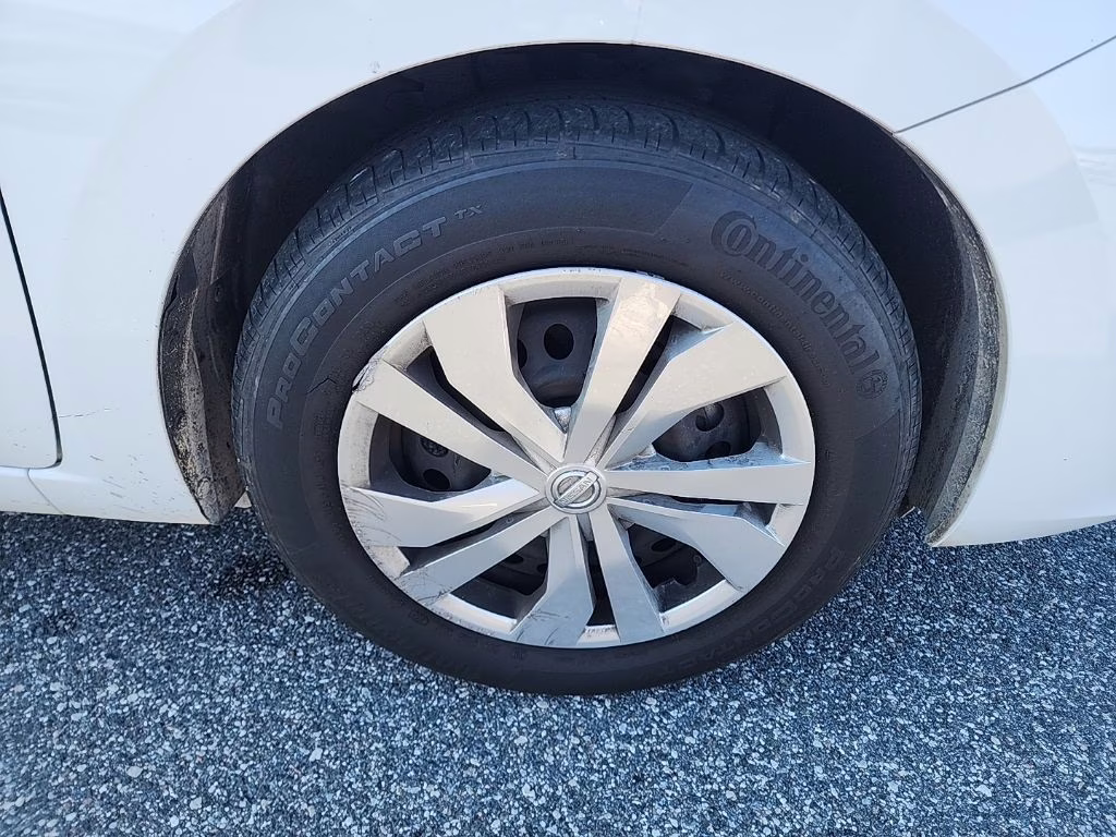 2024 Fresh Powder Nissan Versa 1.6 S FWD Sedan