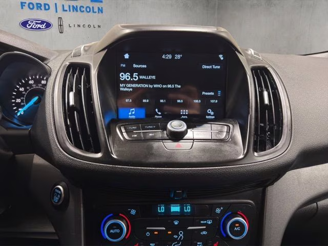 2019 Agate Black Metallic Ford Escape SE FWD SUV