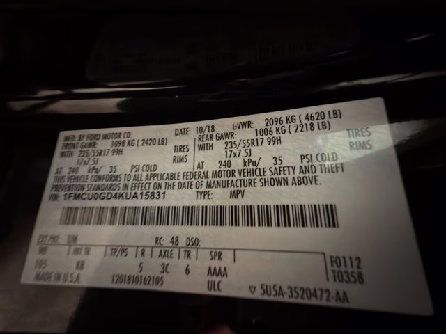 2019 Agate Black Metallic Ford Escape SE FWD SUV