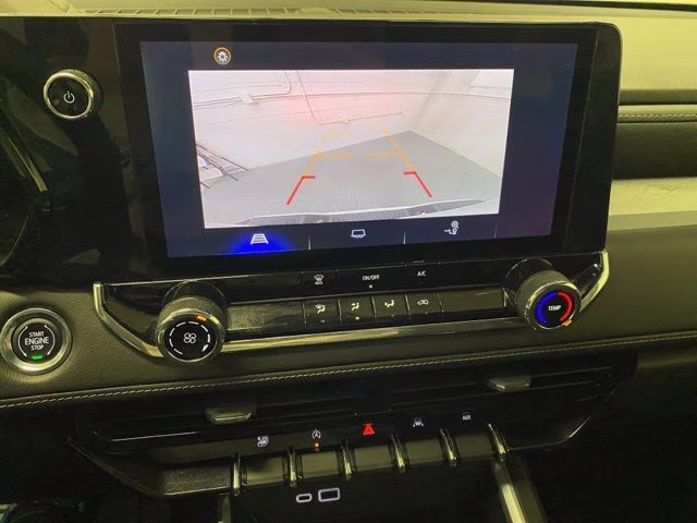 2023 Summit White Chevrolet Colorado LT 4X4 Truck