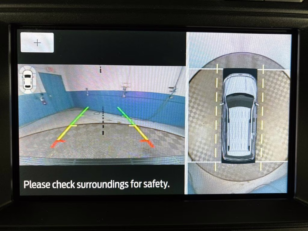 2021 White Metallic Ford Expedition Limited RWD SUV