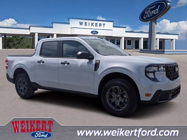2026 Space White Metallic Ford Maverick XLT FWD Truck