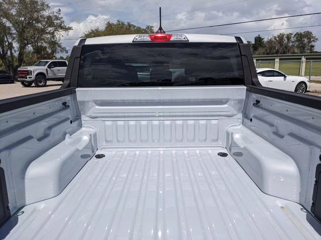 2026 Space White Metallic Ford Maverick XLT FWD Truck