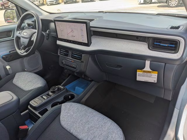 2026 Space White Metallic Ford Maverick XLT FWD Truck