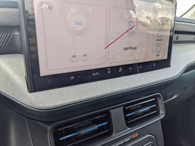 2026 Space White Metallic Ford Maverick XLT FWD Truck