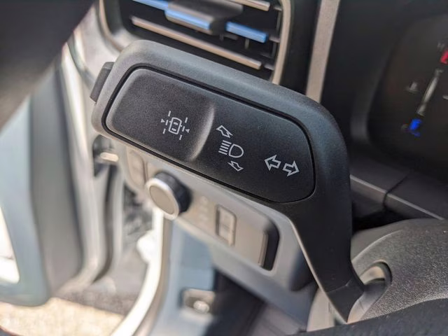 2026 Space White Metallic Ford Maverick XLT FWD Truck