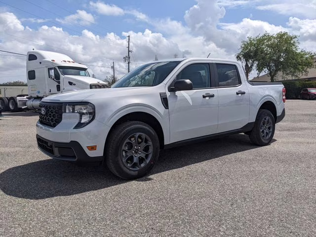 2026 Space White Metallic Ford Maverick XLT FWD Truck