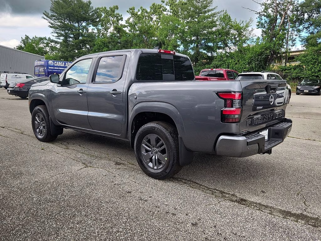 2026 Gun Metallic Nissan Frontier SV 4X4 Truck