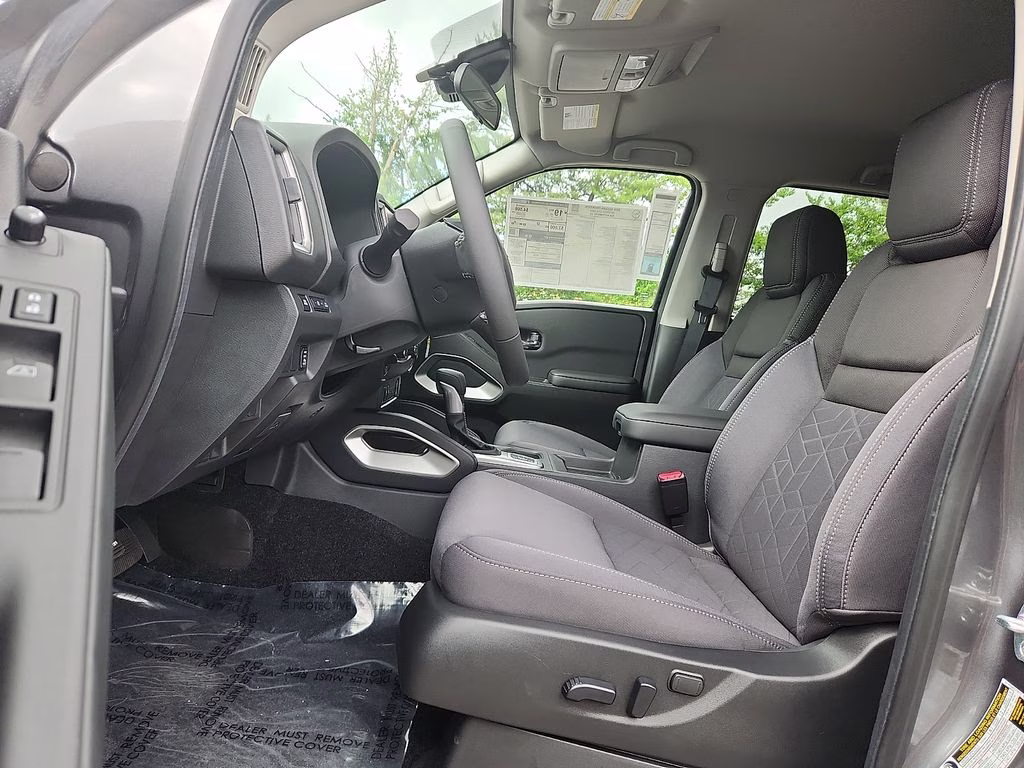 2026 Gun Metallic Nissan Frontier SV 4X4 Truck