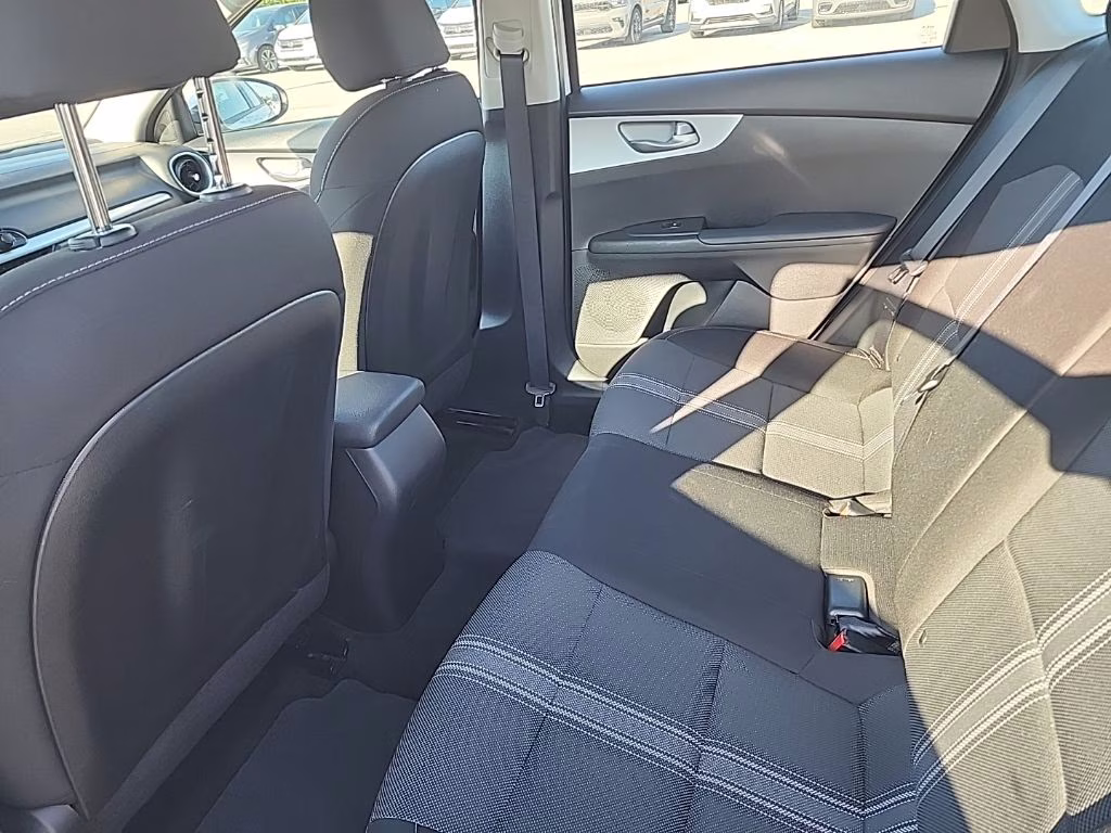 2024 Snow White Pearl Kia Forte LXS FWD Sedan