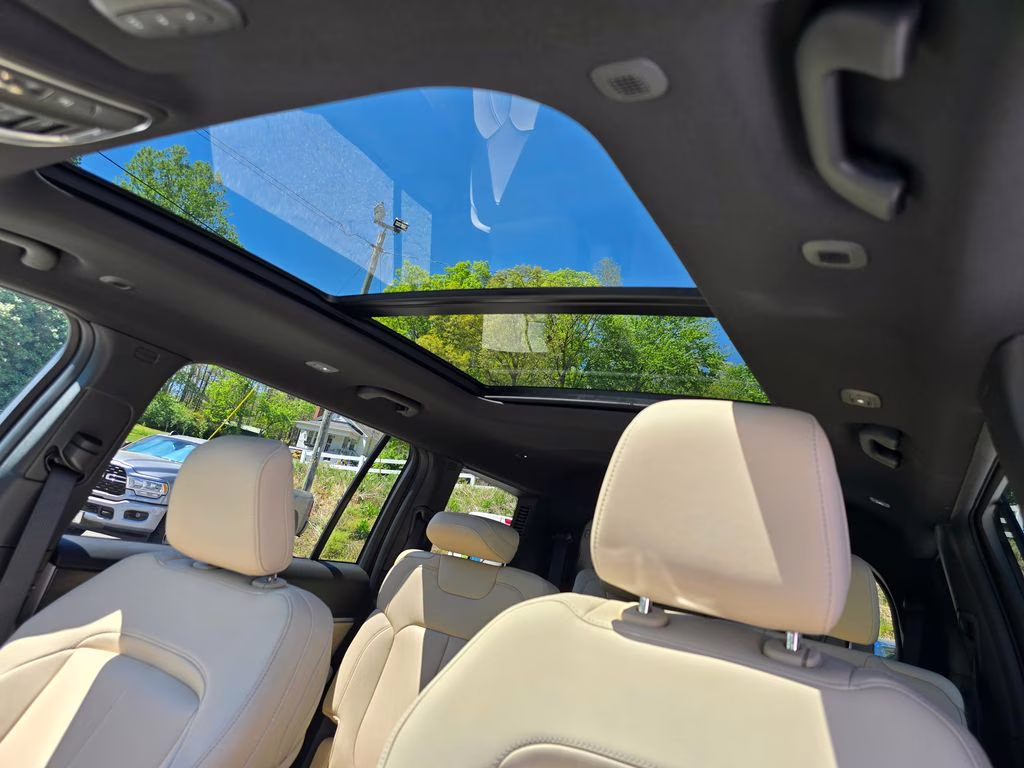 2026 Bright White Clearcoat Jeep Grand Cherokee L Limited 4X4 SUV