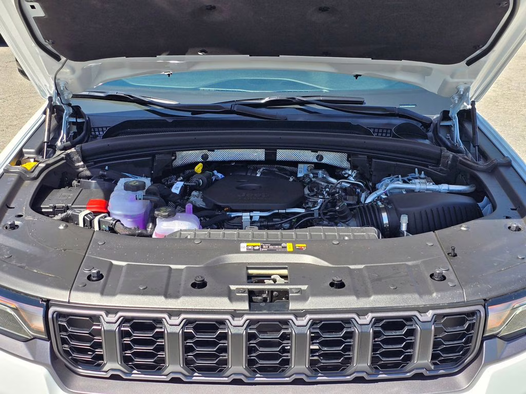 2026 Bright White Clearcoat Jeep Grand Cherokee L Limited 4X4 SUV