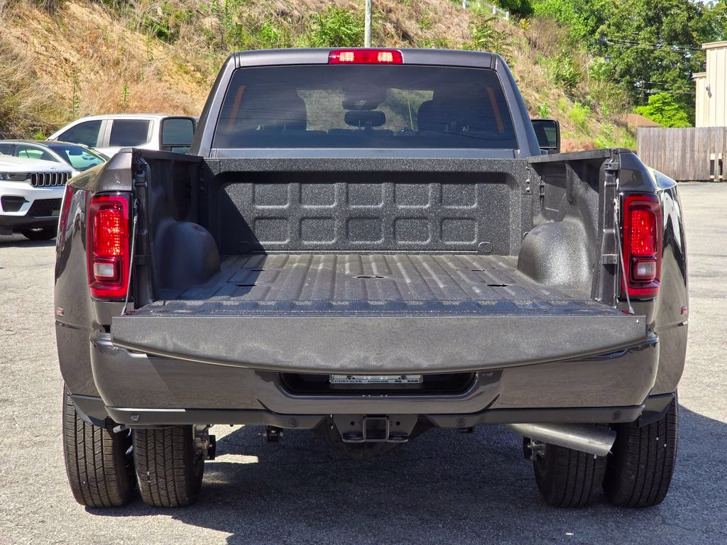 2026 Granite Crystal Metallic Clearcoat Ram 3500 Big Horn 4X4 Truck