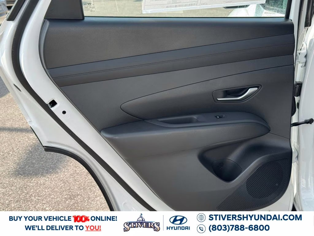 2026 White Pearl Hyundai Tucson SE FWD SUV