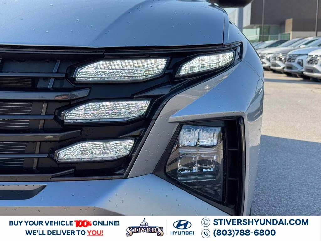 2026 Shimmering Silver Hyundai Tucson SE FWD SUV