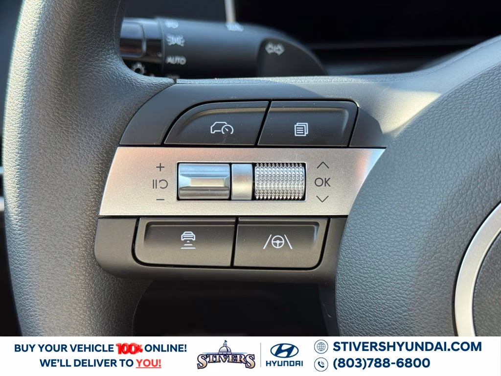 2026 Shimmering Silver Hyundai Tucson SE FWD SUV