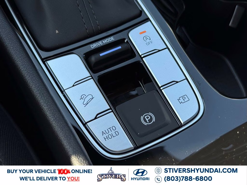 2026 Shimmering Silver Hyundai Tucson SE FWD SUV