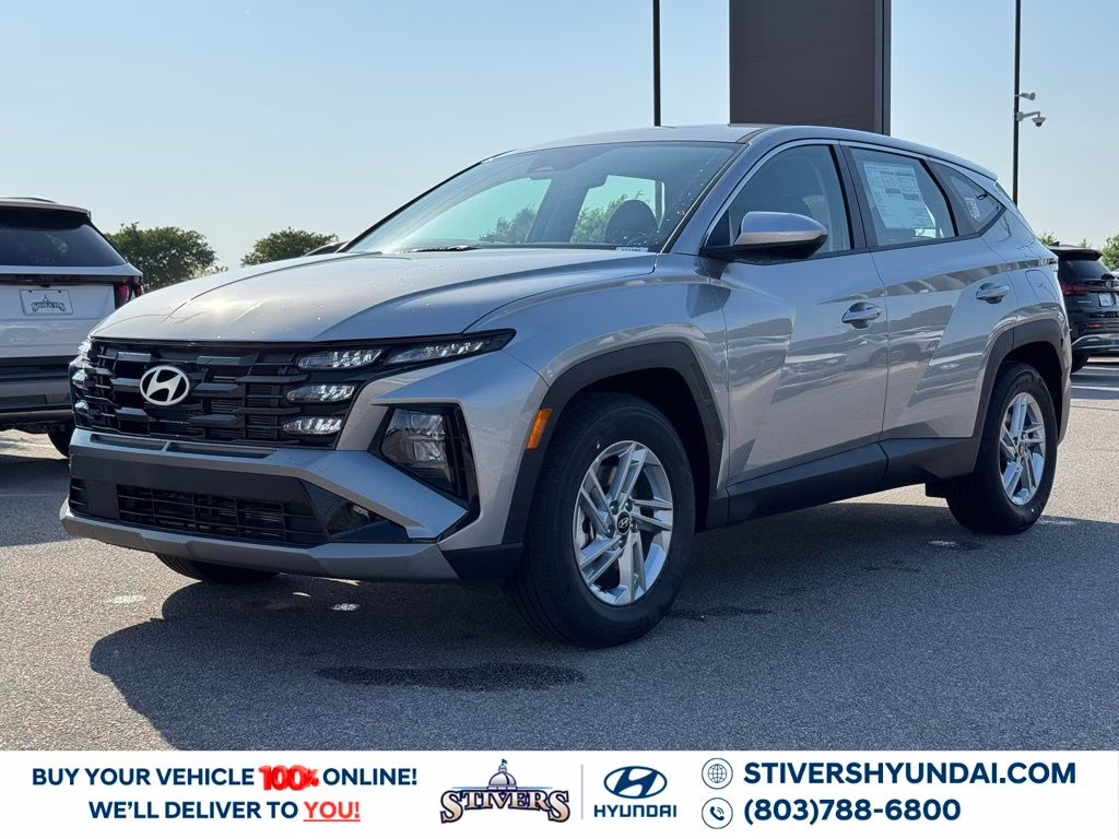 2026 Shimmering Silver Hyundai Tucson SE FWD SUV