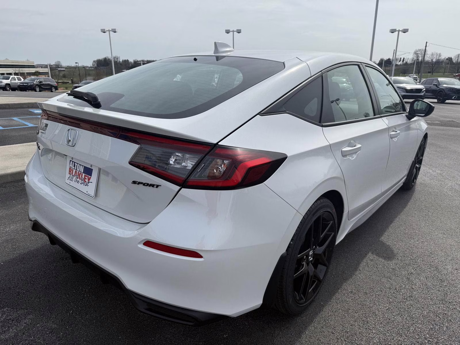 2026 Platinum White Pearl Honda Civic Hatchback Sport FWD Hatchback