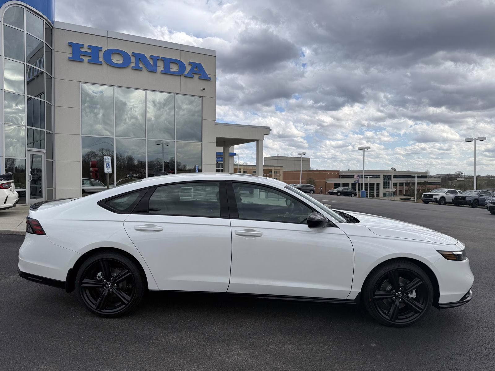 2026 Platinum White Pearl Honda Accord Hybrid Sport-L FWD Sedan