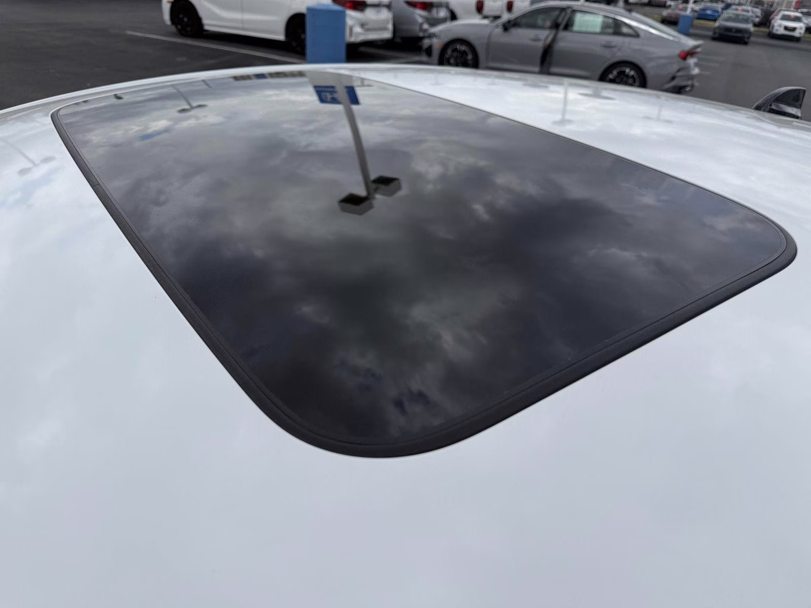 2026 Platinum White Pearl Honda Accord Hybrid Sport-L FWD Sedan