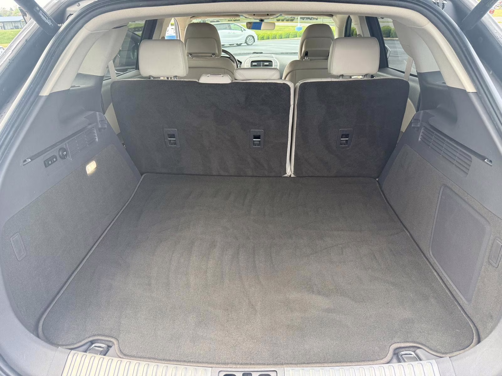 2019 Ingot Silver Metallic Lincoln Nautilus Reserve AWD SUV