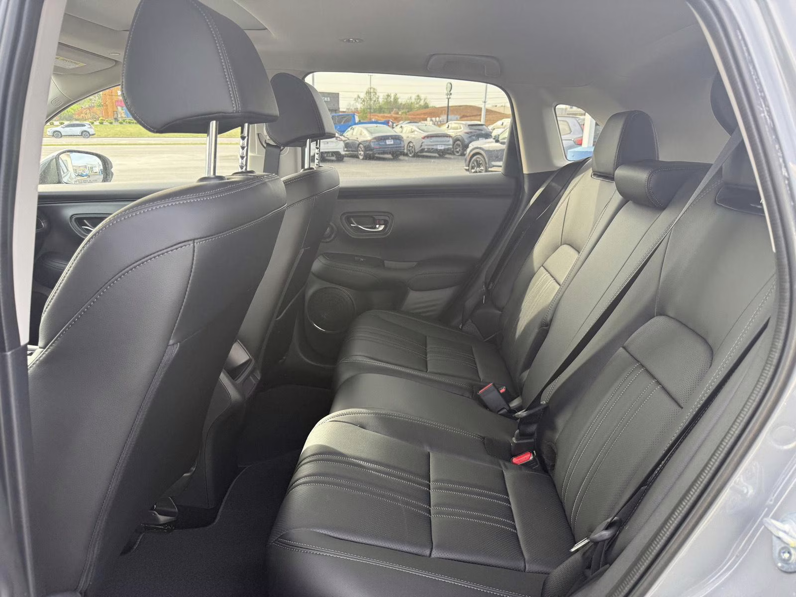 2026 Urban Gray Pearl Honda HR-V EX-L AWD SUV