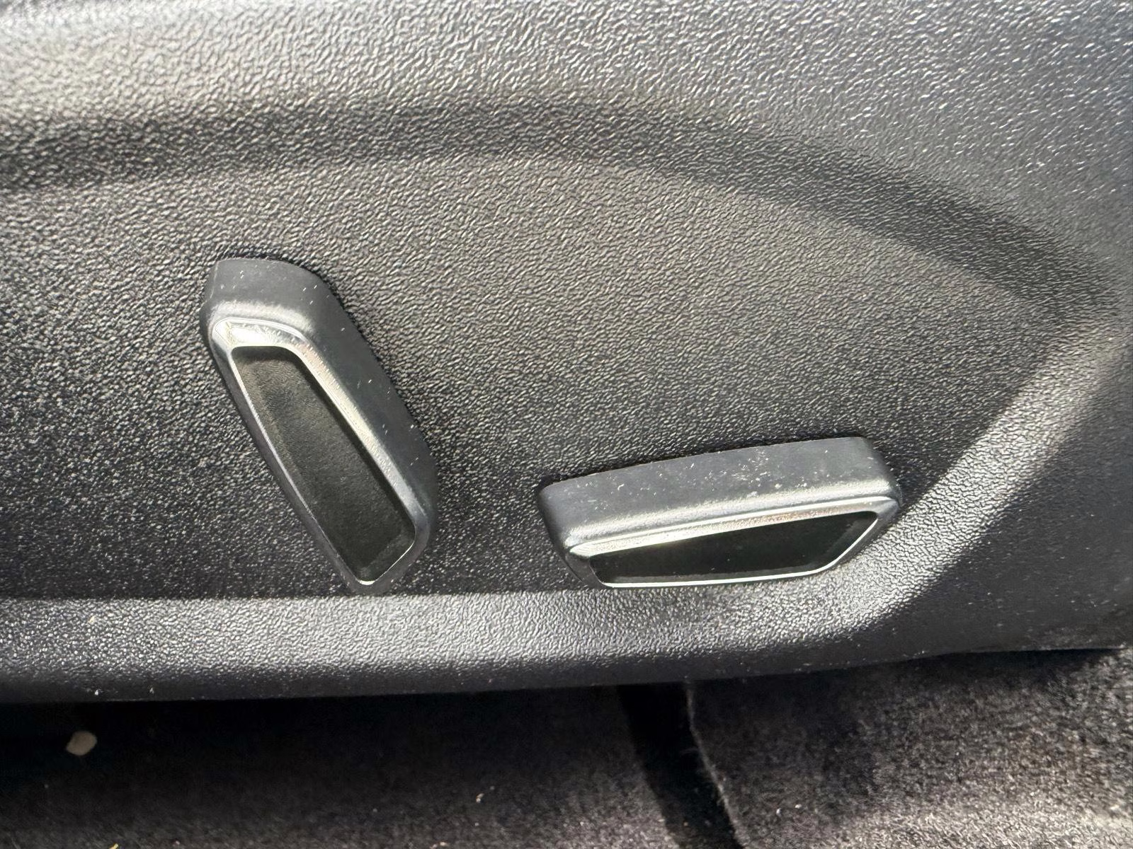 2017 Ford Fusion SE FWD Sedan