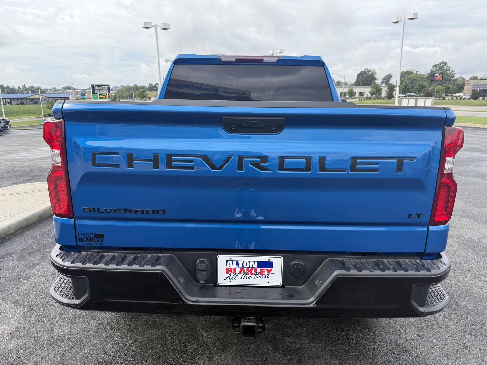 2023 Glacier Blue Metallic Chevrolet Silverado 1500 LT Trail Boss 4X4 Truck