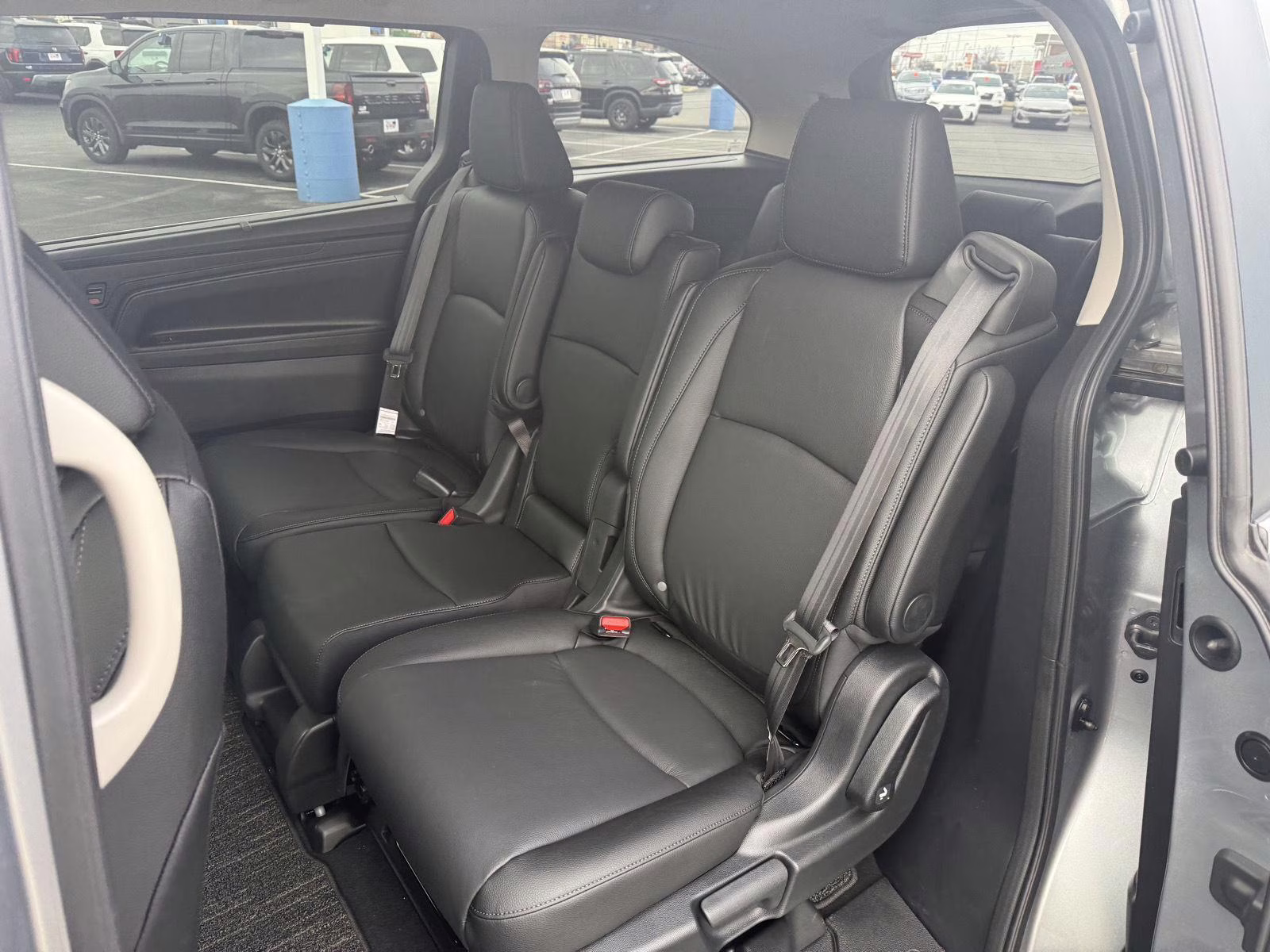 2026 Solar Silver Metallic Honda Odyssey EX-L FWD Van