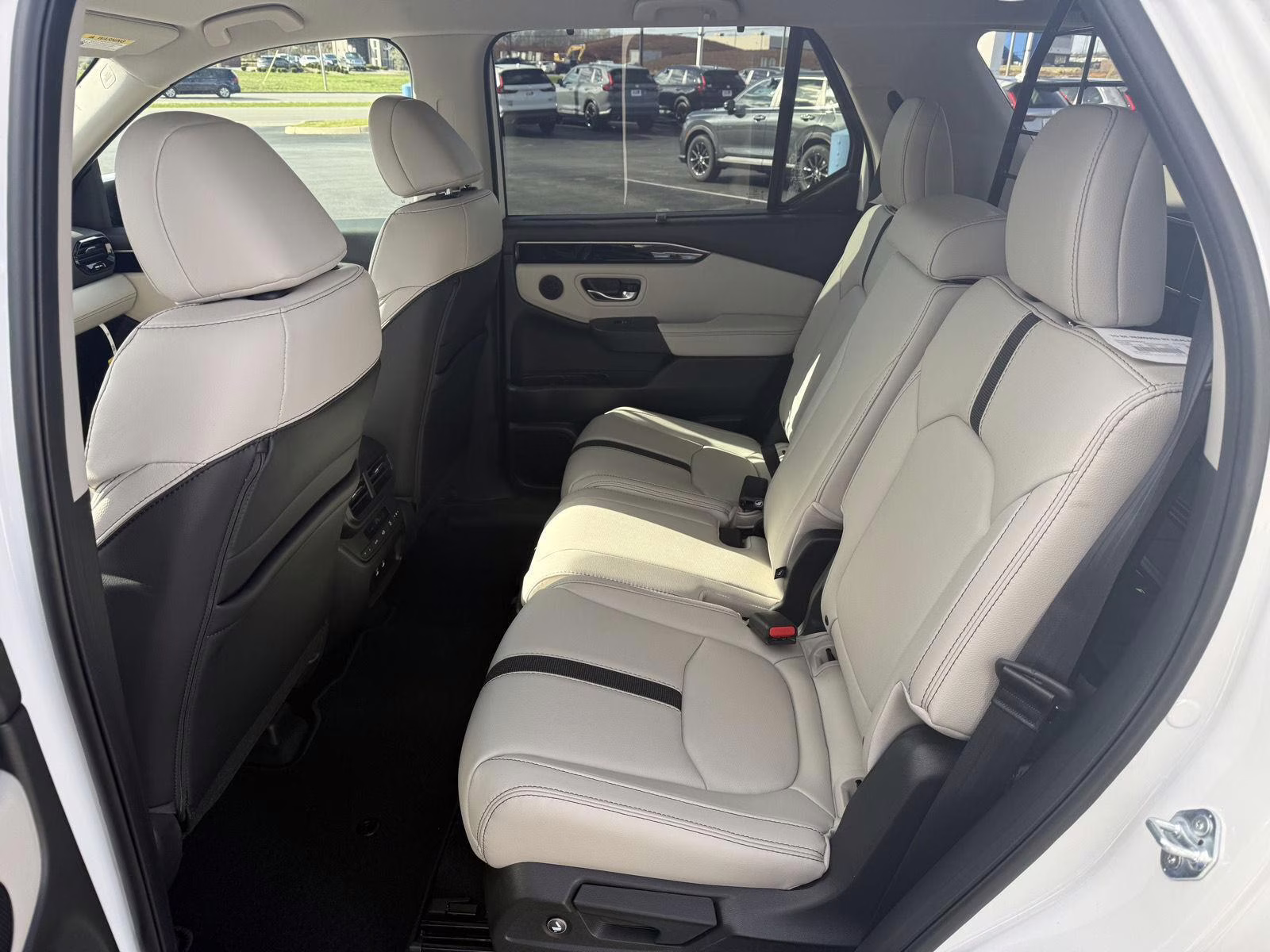 2026 Platinum White Pearl Honda Pilot EX-L AWD SUV