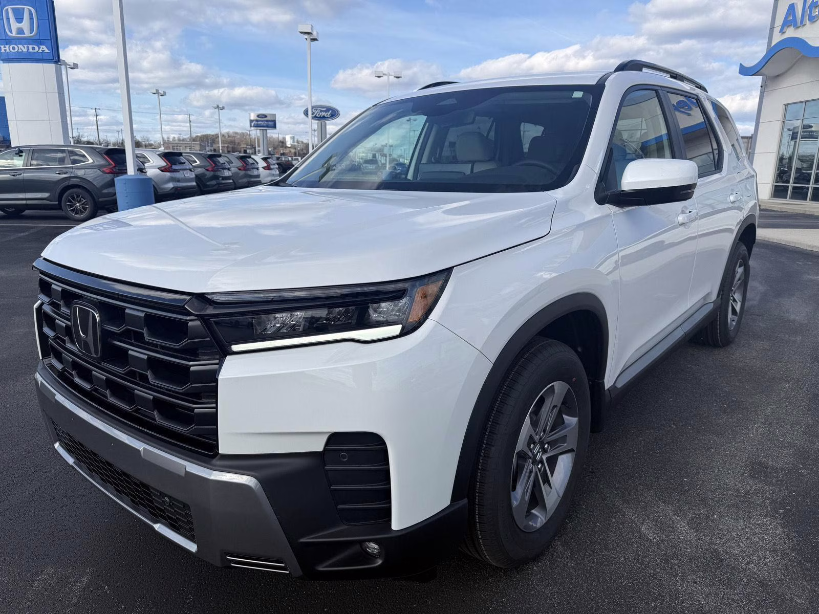 2026 Platinum White Pearl Honda Pilot EX-L AWD SUV