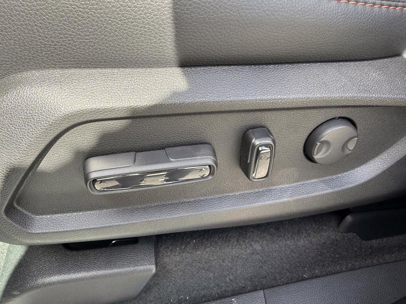 2026 Platinum White Pearl Honda Pilot TrailSport AWD SUV