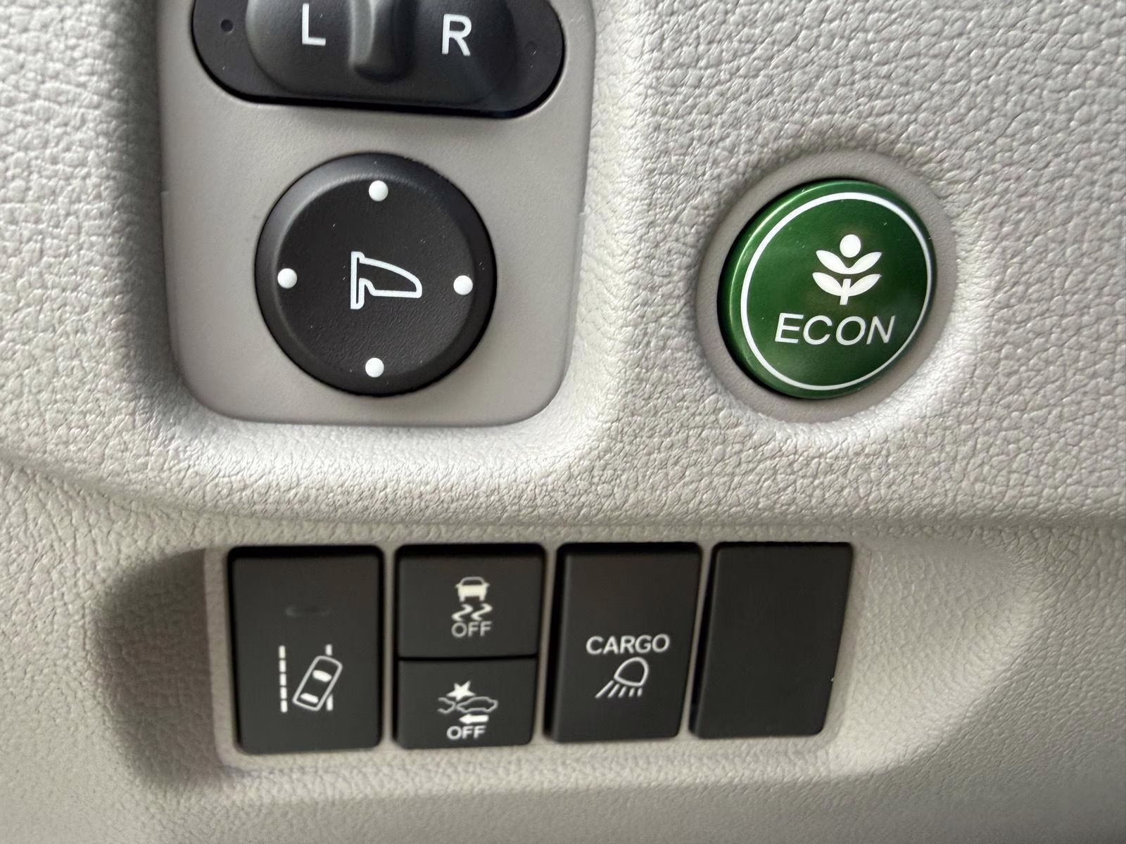 2026 Platinum White Pearl Honda Ridgeline RTL AWD Truck