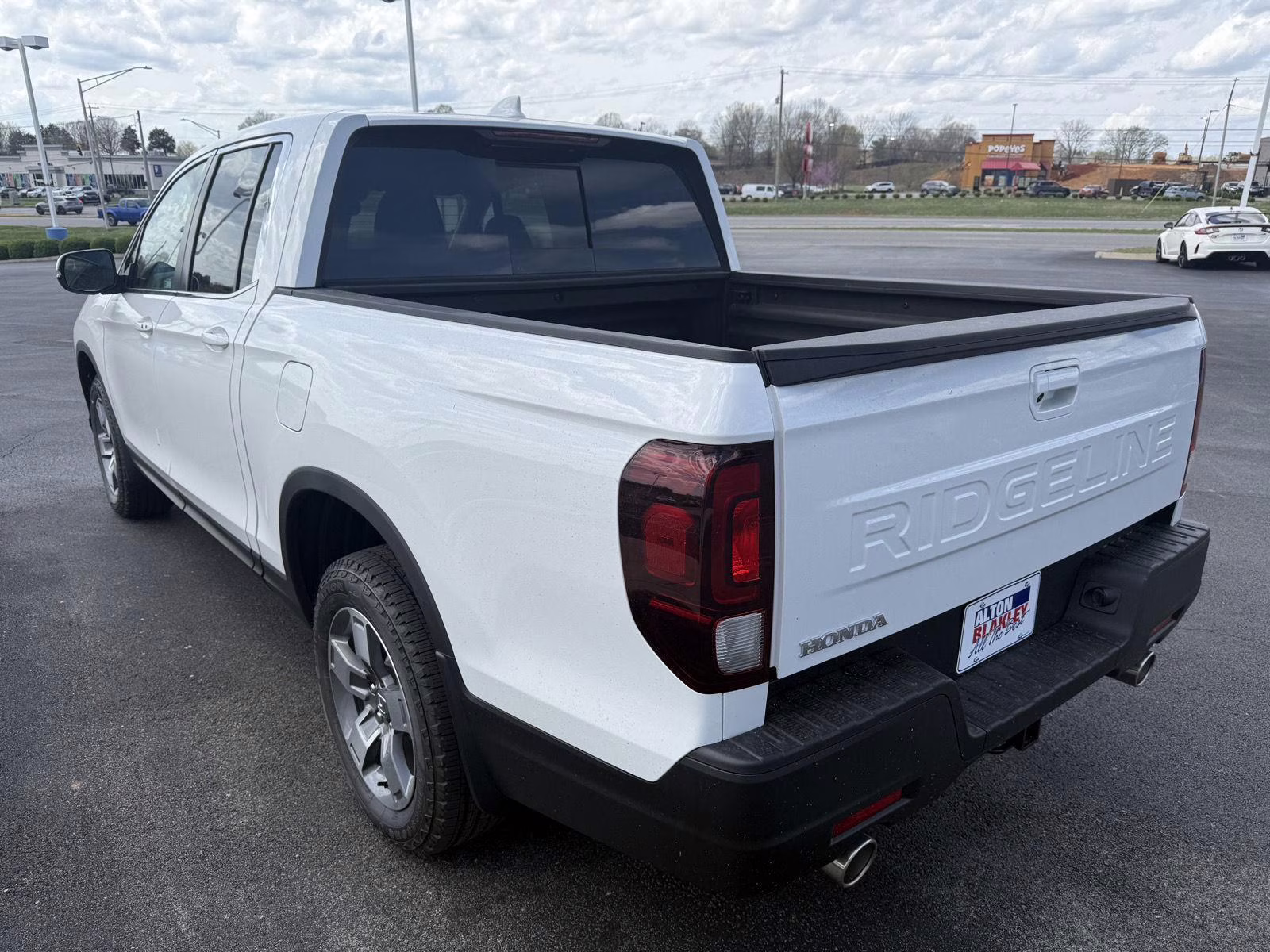 2026 Platinum White Pearl Honda Ridgeline RTL AWD Truck