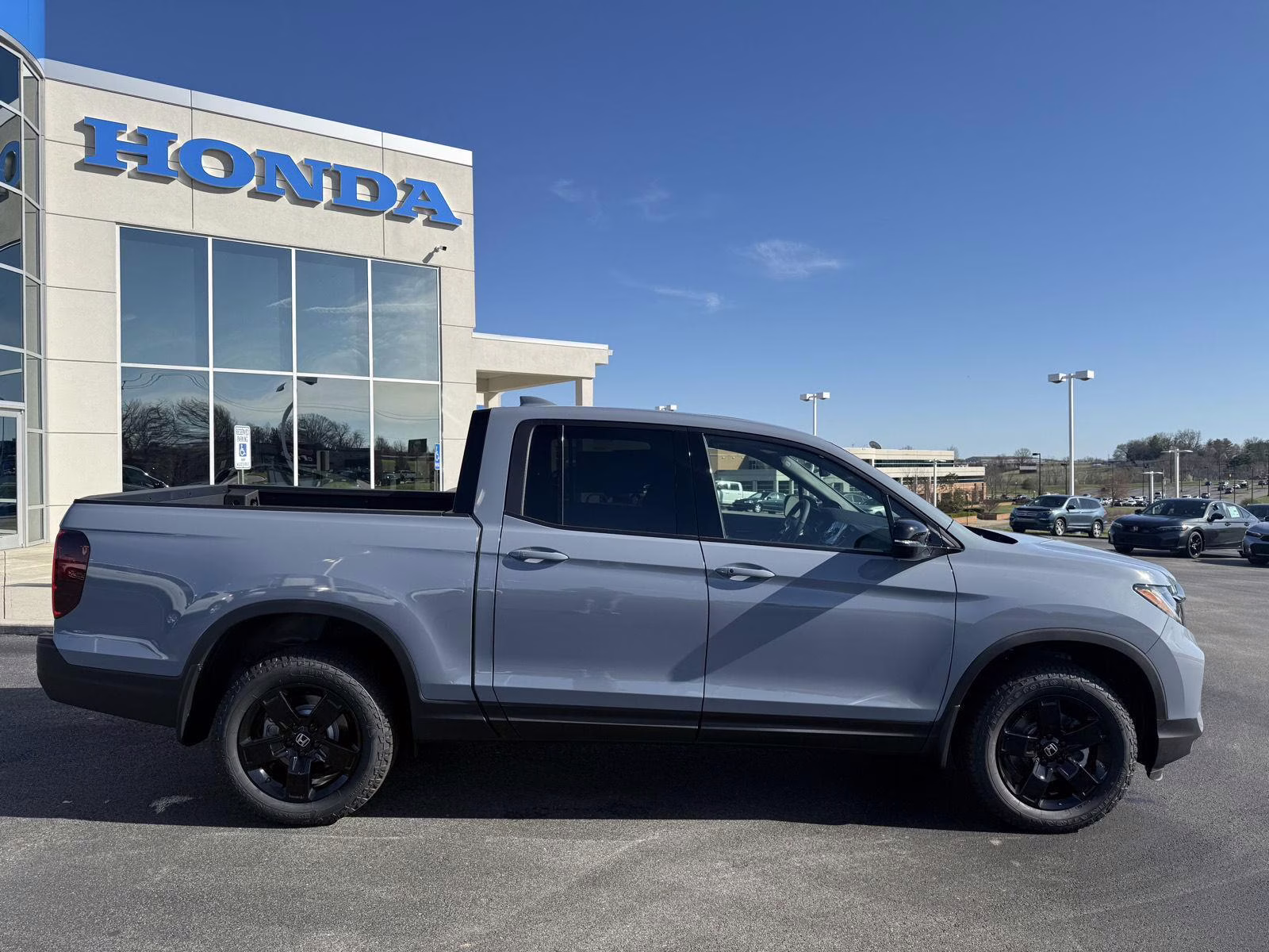2026 Sonic Gray Pearl Honda Ridgeline Black Edition AWD Truck