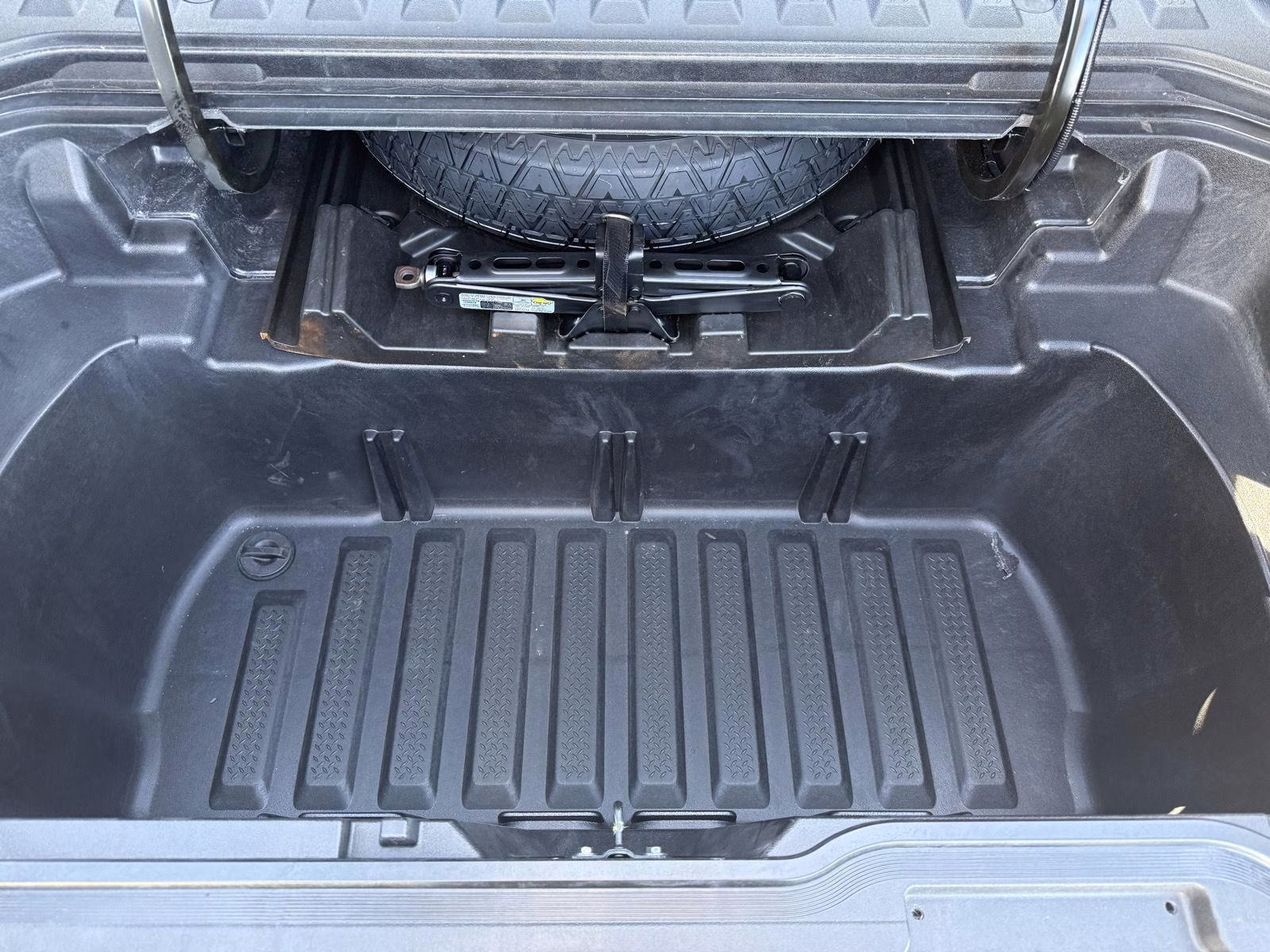 2026 Sonic Gray Pearl Honda Ridgeline Black Edition AWD Truck