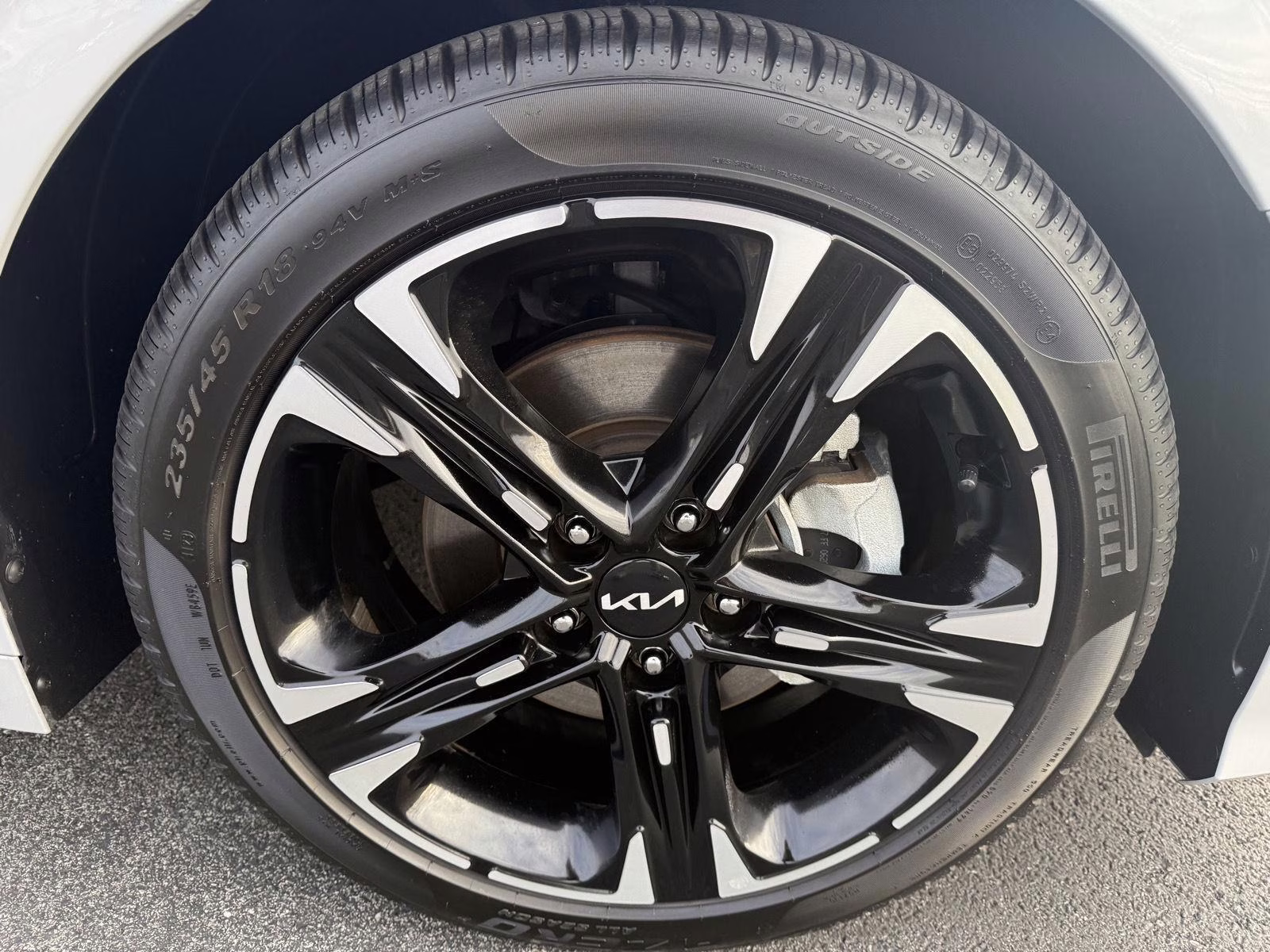 2024 Wolf Gray Kia K5 GT-Line FWD Sedan