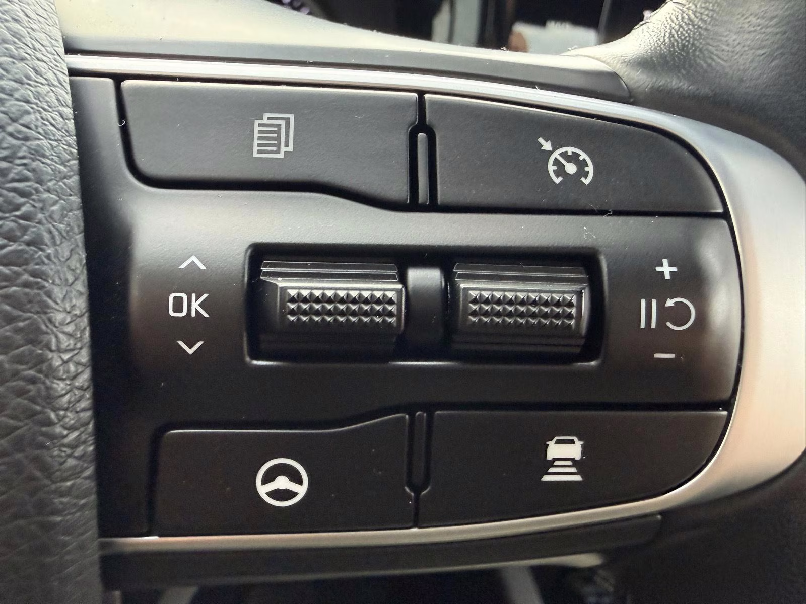 2024 Wolf Gray Kia K5 GT-Line FWD Sedan