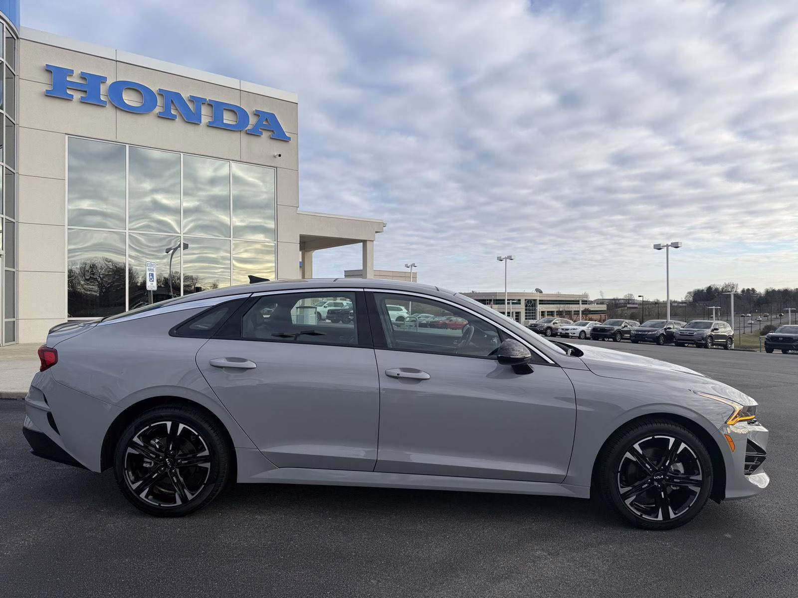 2024 Wolf Gray Kia K5 GT-Line FWD Sedan